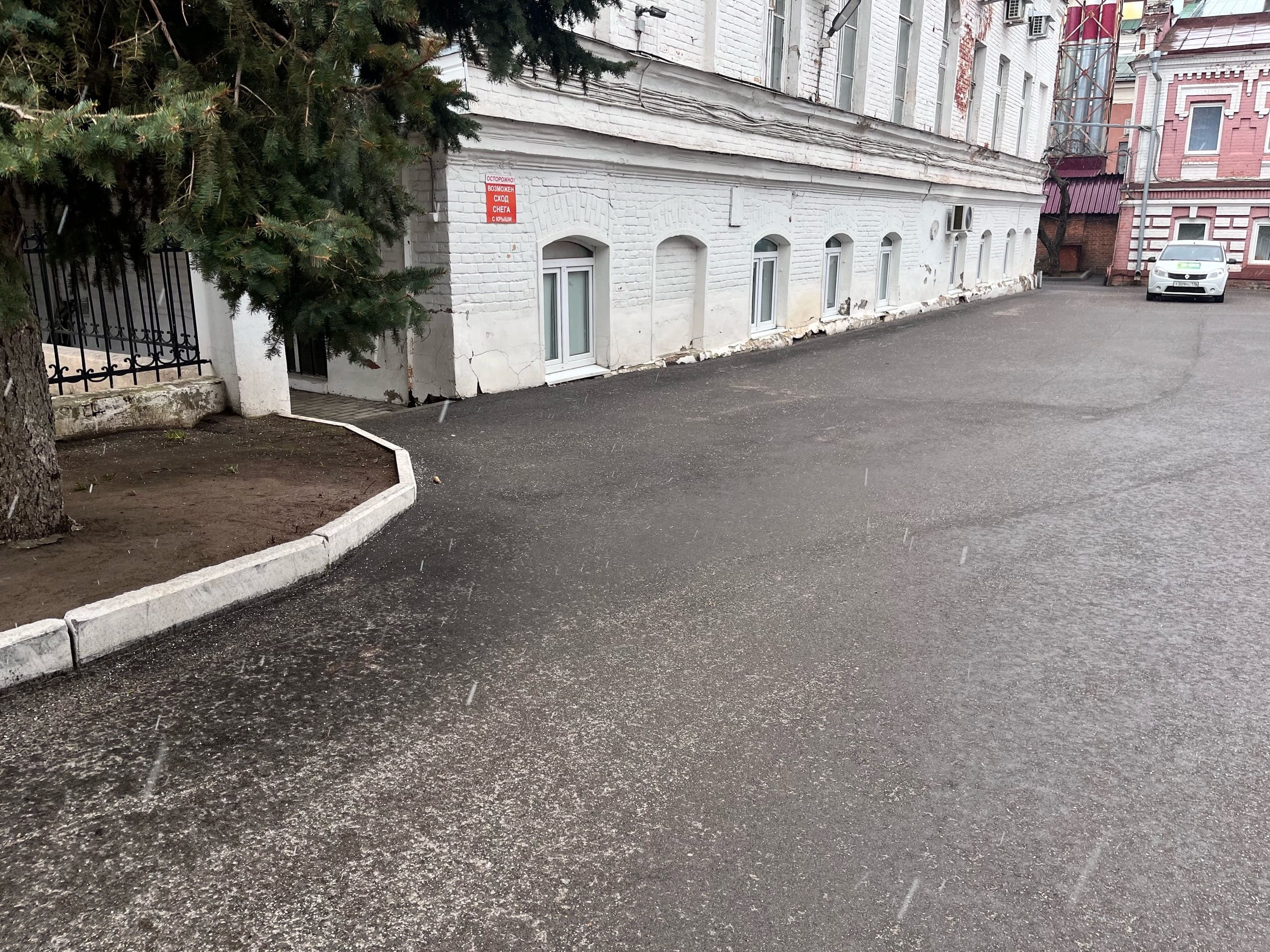 Сюрприз от природы: в Казани прошёл мелкий град